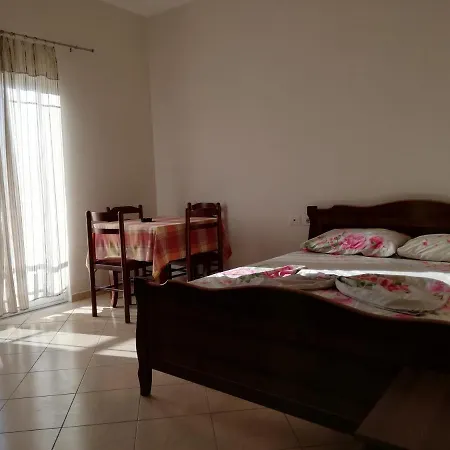 Art Apartmets شقة