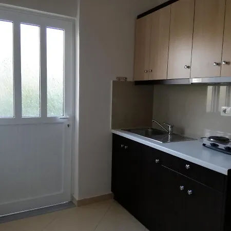Art Apartmets كساميل